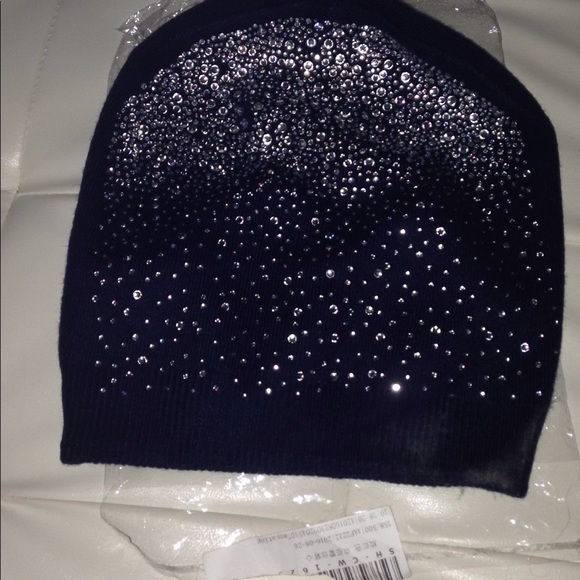 Accessories - Women Rhinestone Beanie